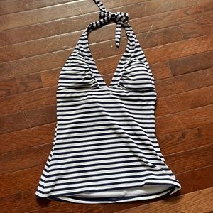 ❤️‍🔥2/$16❤️‍🔥 Striped women’s tankini top